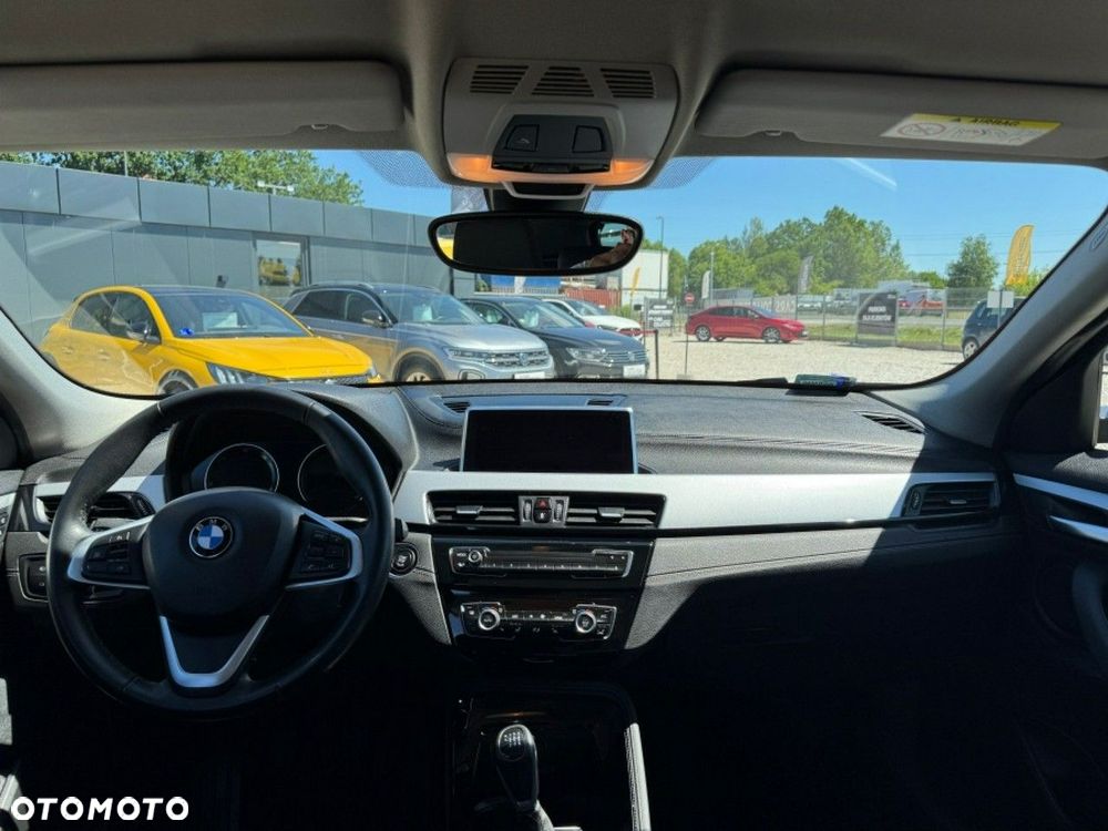 BMW X2 sDrive18i - 12