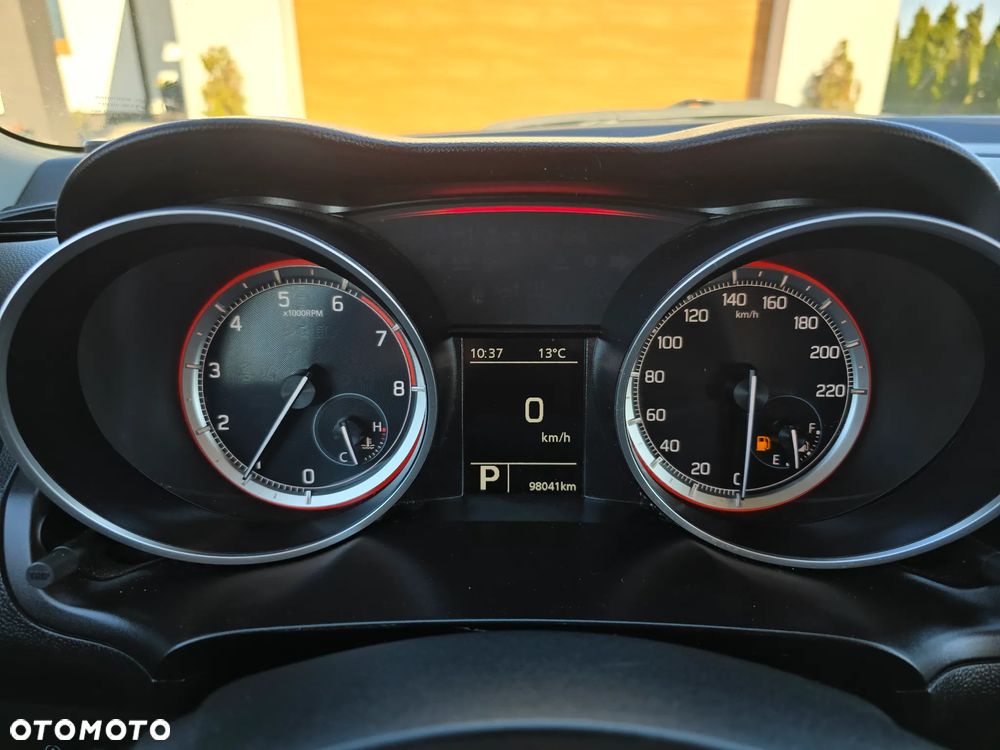 Suzuki Swift 1.2 Dualjet SHVS Premium CVT - 14