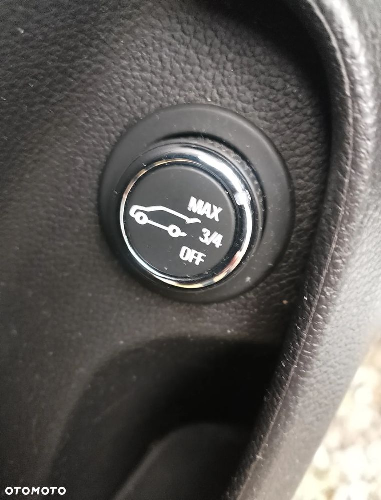 Opel Insignia 2.0 CDTI automatik Sport - 28