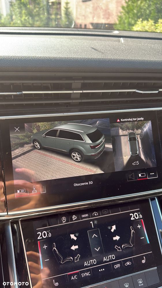 Audi Q7 - 10
