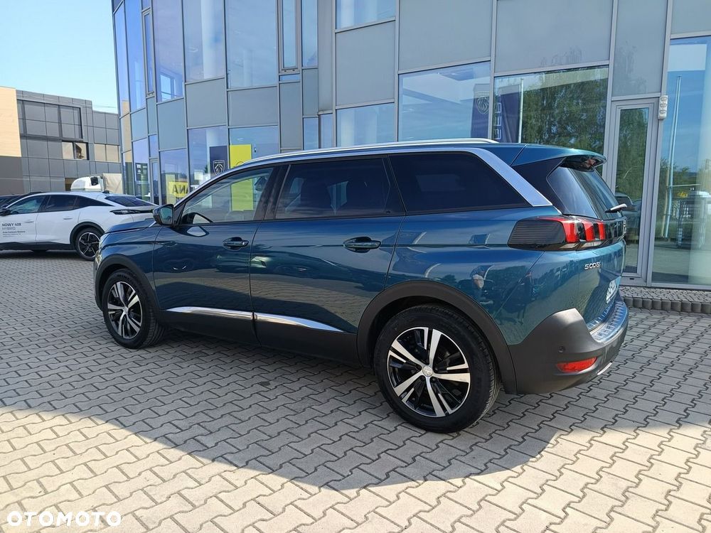 Peugeot 5008 - 3
