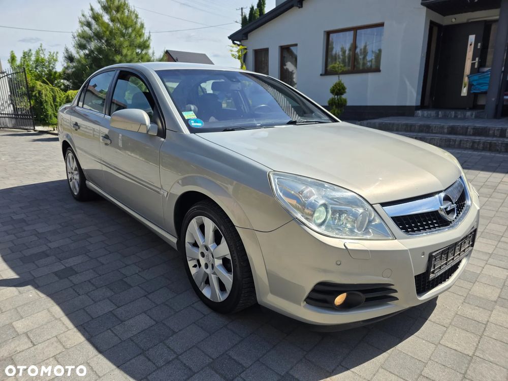 Opel Vectra 2.0 Turbo Cosmo - 11