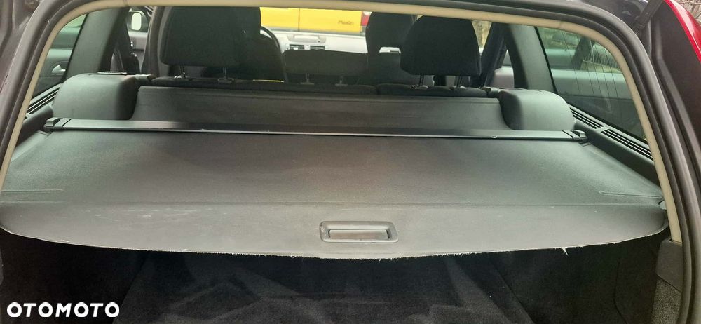 Volvo V50 1.6D DRIVe Kinetic - 37