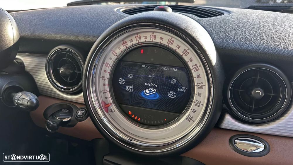 MINI 3 Portas Cooper D - 30