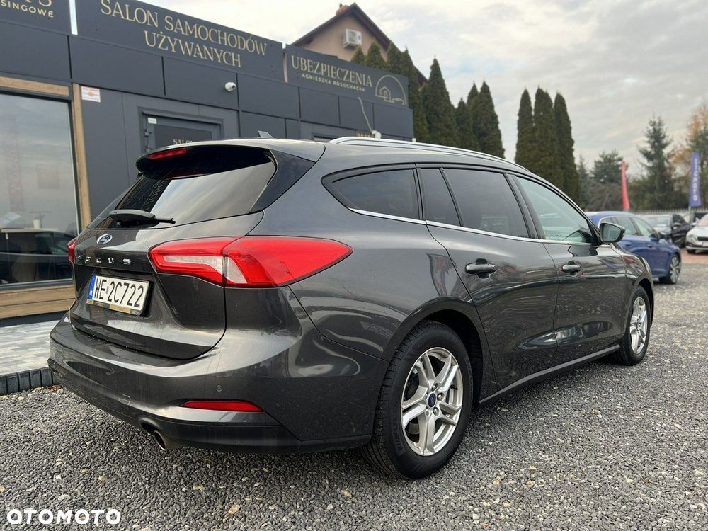 Ford Focus 1.0 EcoBoost Trend - 8