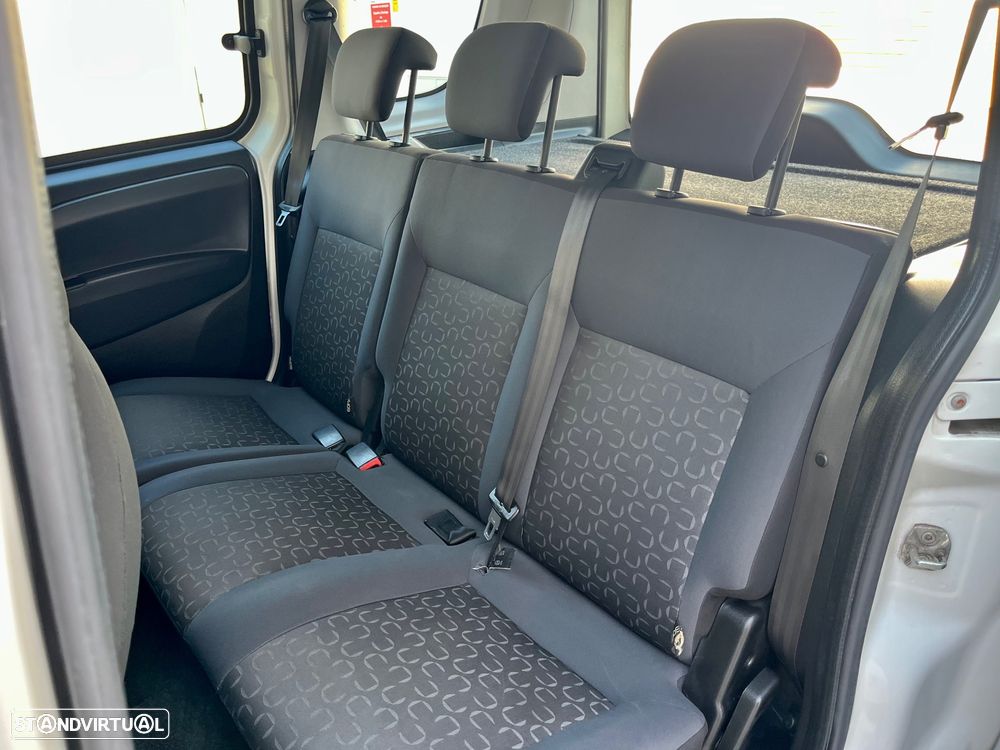 Fiat Doblo 1.3 Multijet - 34