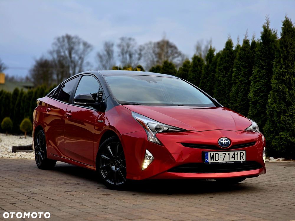 Toyota Prius 1.8 Hybrid Premium - 2