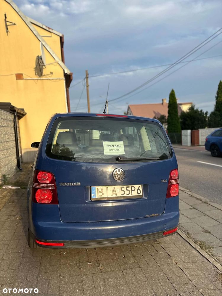 Volkswagen Touran 1.9 TDI Highline DSG - 6