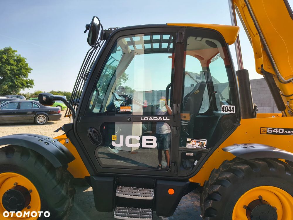 JCB 540-140 2023R klimatyzacja - 12