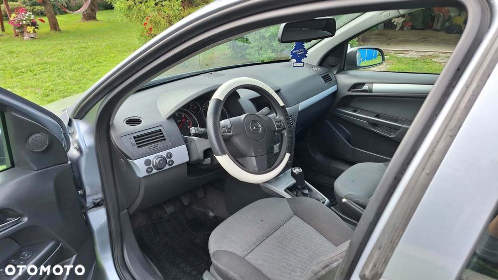 Opel Astra 1.3 CDTI Enjoy - 5