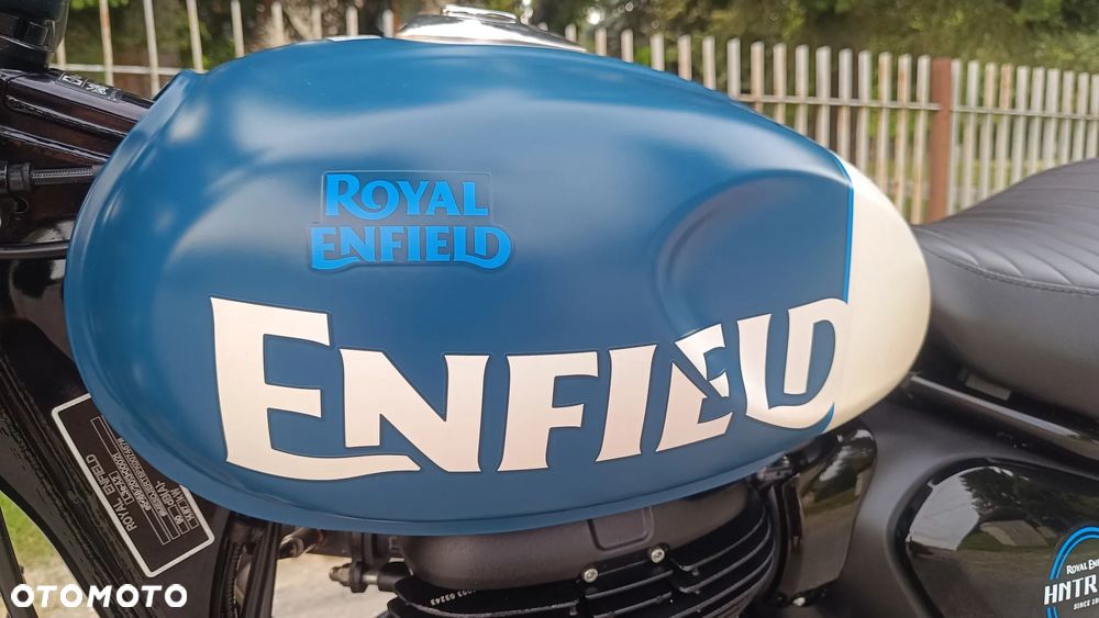 Royal Enfield HNTR - 18