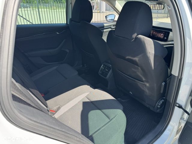 Skoda Octavia 1.5 TSI ACT Ambition - 10