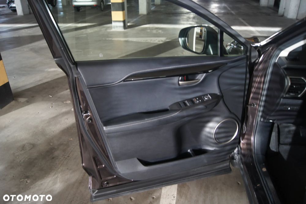 Lexus NX 200t Elegance AWD - 20