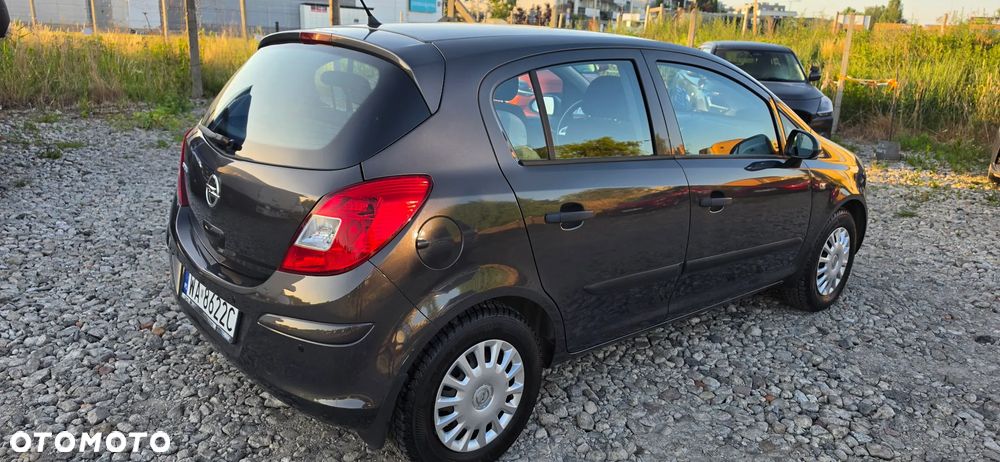 Opel Corsa 1.2 16V Edition / Active - 7