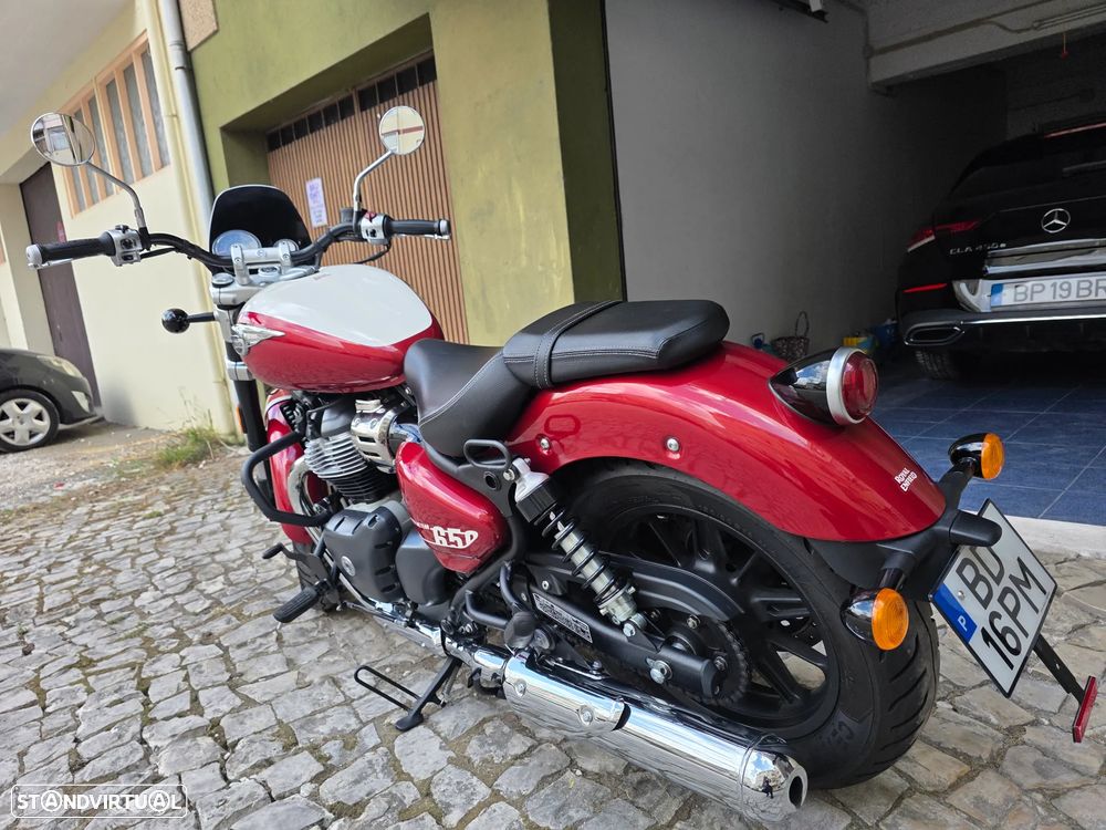Royal Enfield Super Meteor 650 - 2