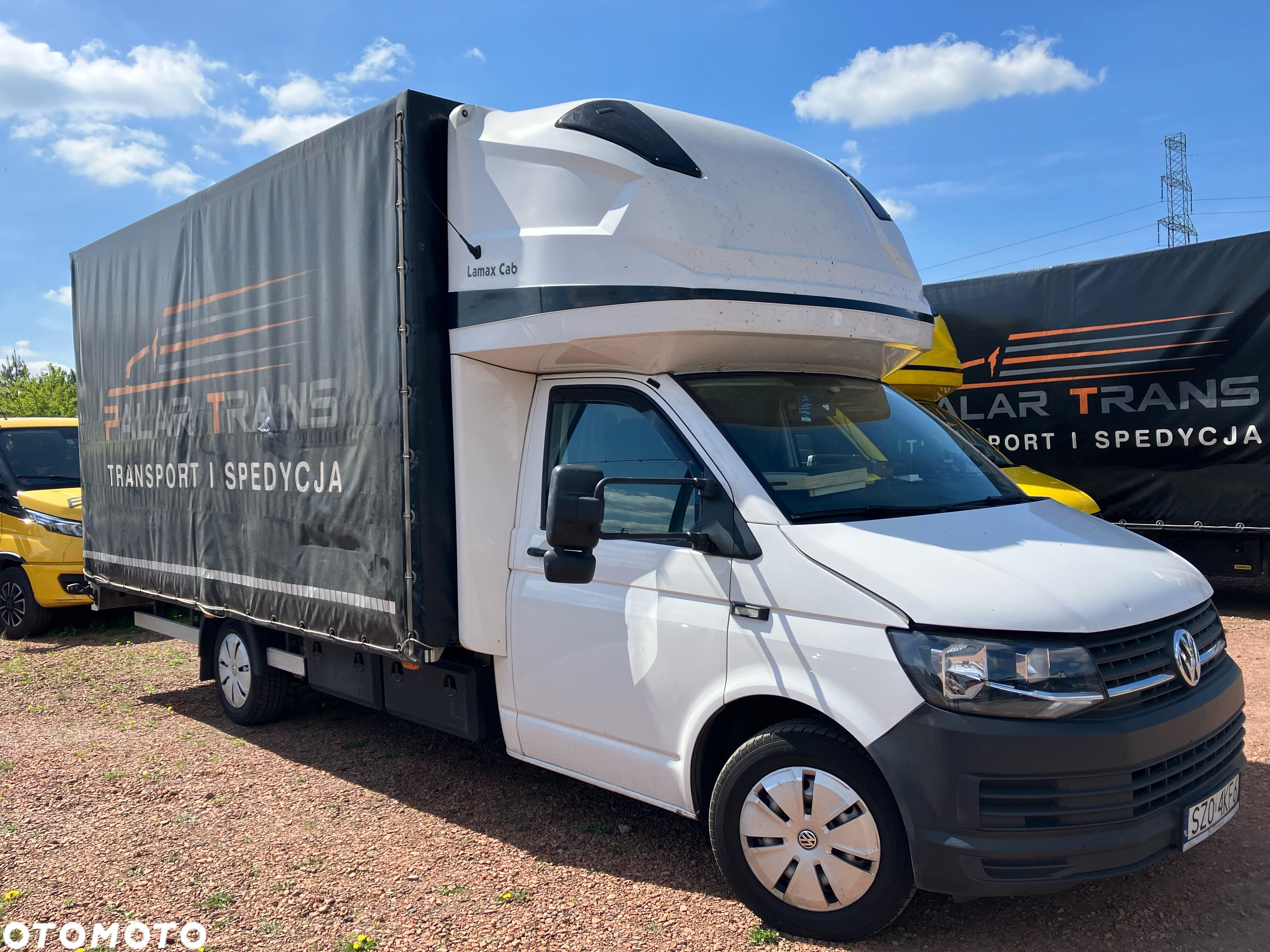 Volkswagen Transporter - 2