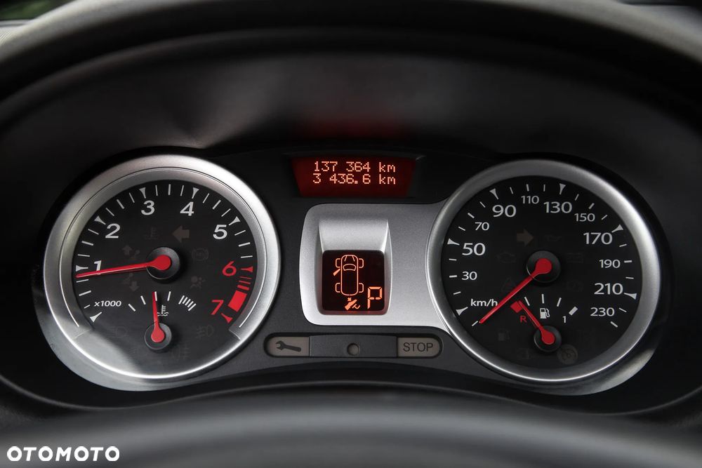Renault Clio 1.6 16V Dynamique - 21
