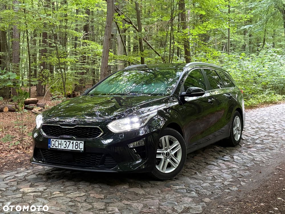 Kia Ceed 1.4 T-GDI L Business Line Plus DCT - 1