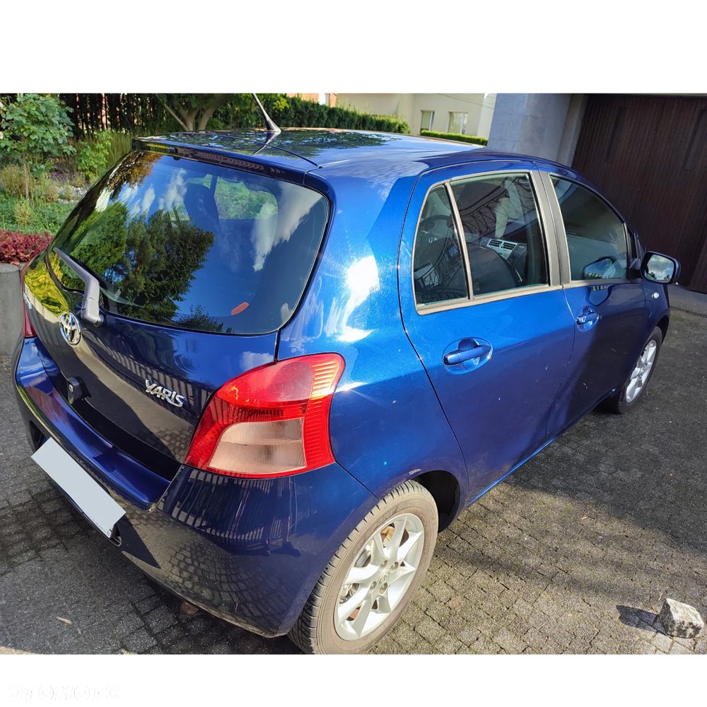 Toyota Yaris 1.0 Luna A/C - 15