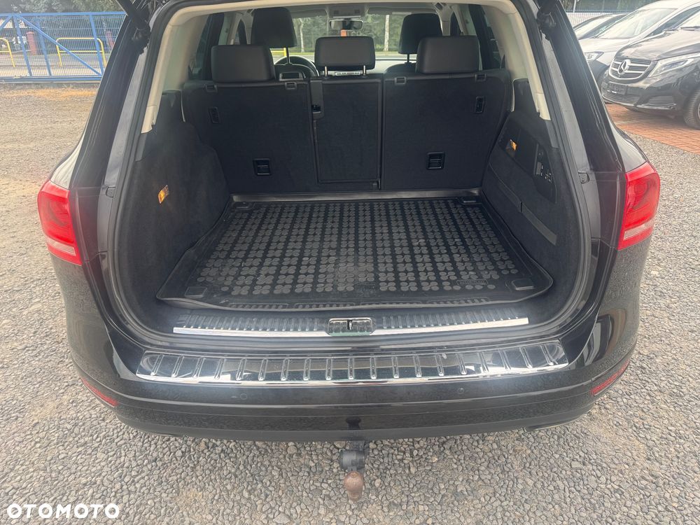 Volkswagen Touareg 3.0 V6 TDI BMT - 12