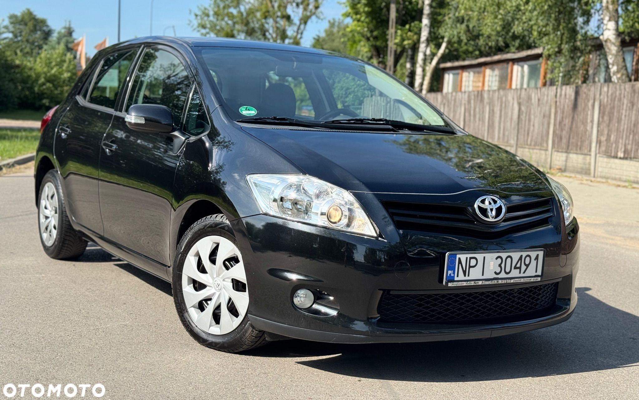 Toyota Auris - 1