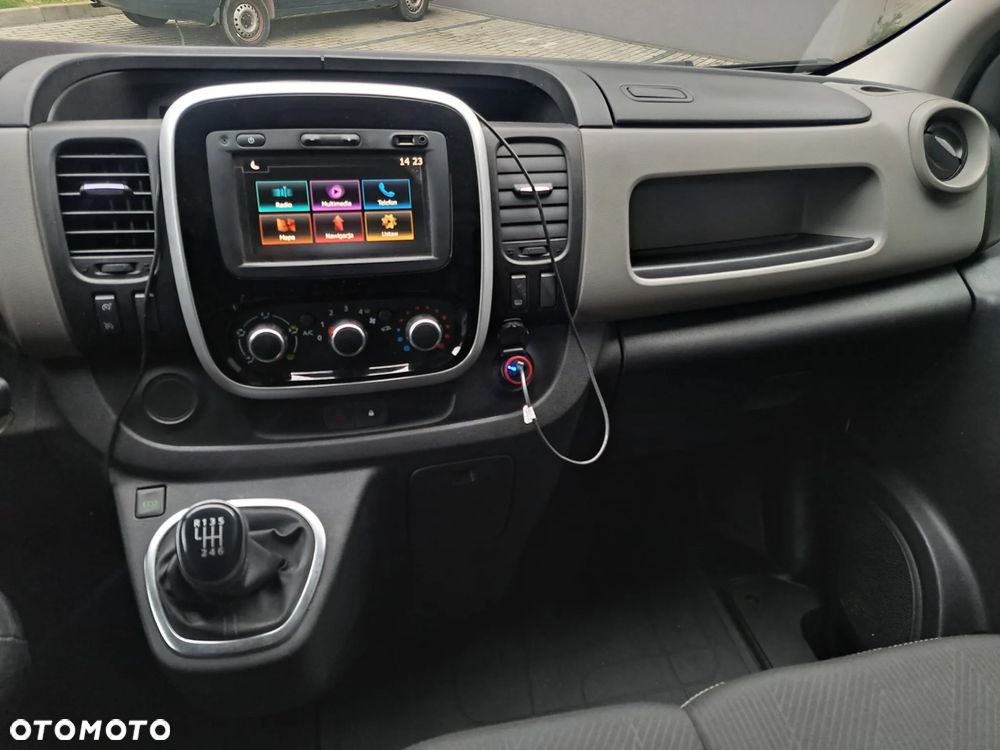 Renault Trafic - 11