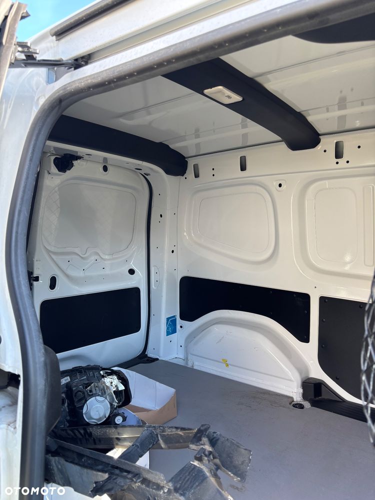 Renault Kangoo - 12