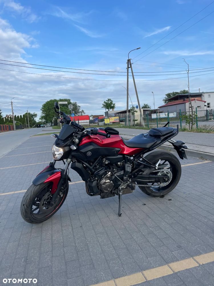 Yamaha MT - 2