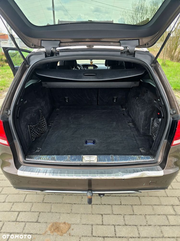 Mercedes-Benz Klasa E 220 BlueTEC 9G-TRONIC Elegance - 8