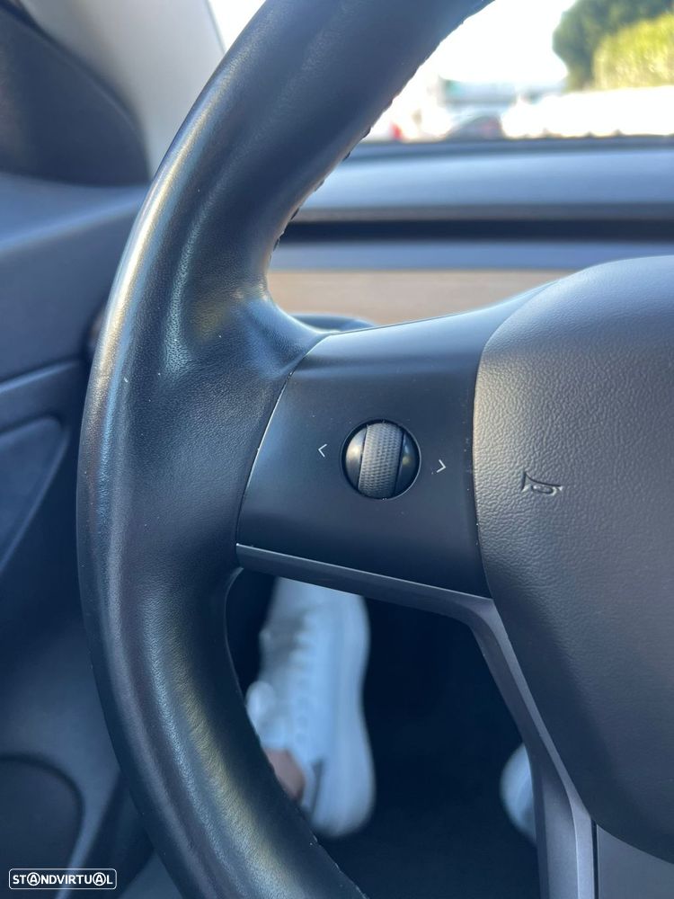 Tesla Model 3 Tração Traseira - 30