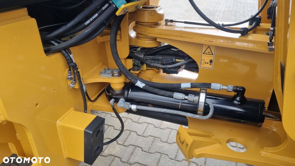 Caterpillar 908M/ Maszyna sprowadzona/ - 10