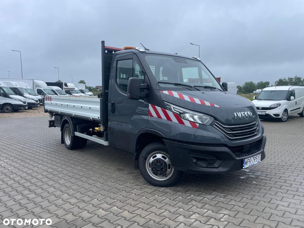 Iveco 50C18  Wywrotka Trójstronna Salon PL - 2