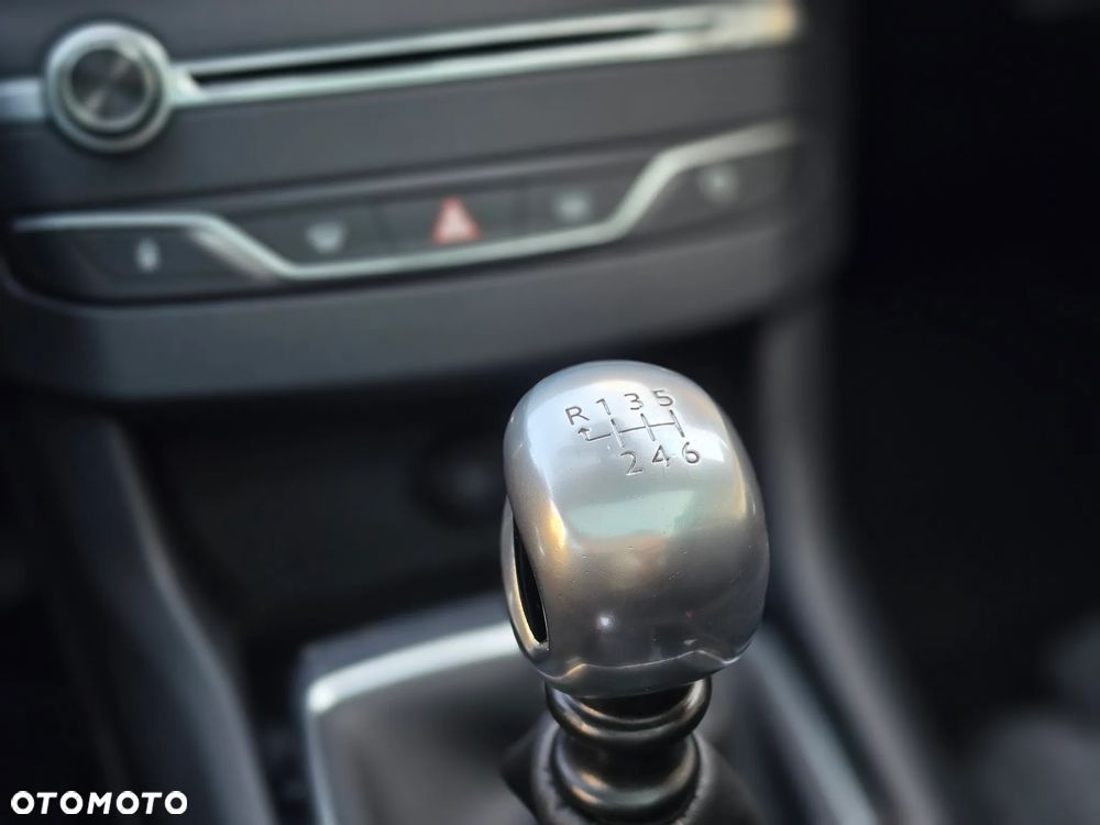 Peugeot 308 - 36
