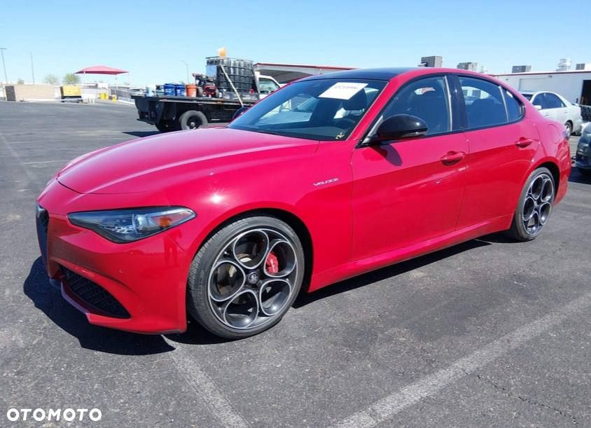 Alfa Romeo Giulia 2.0 Turbo 16V AT8 Veloce Ti - 2