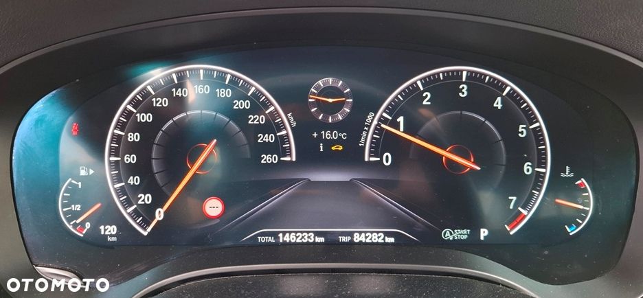 BMW Seria 5 540i GPF xDrive - 12