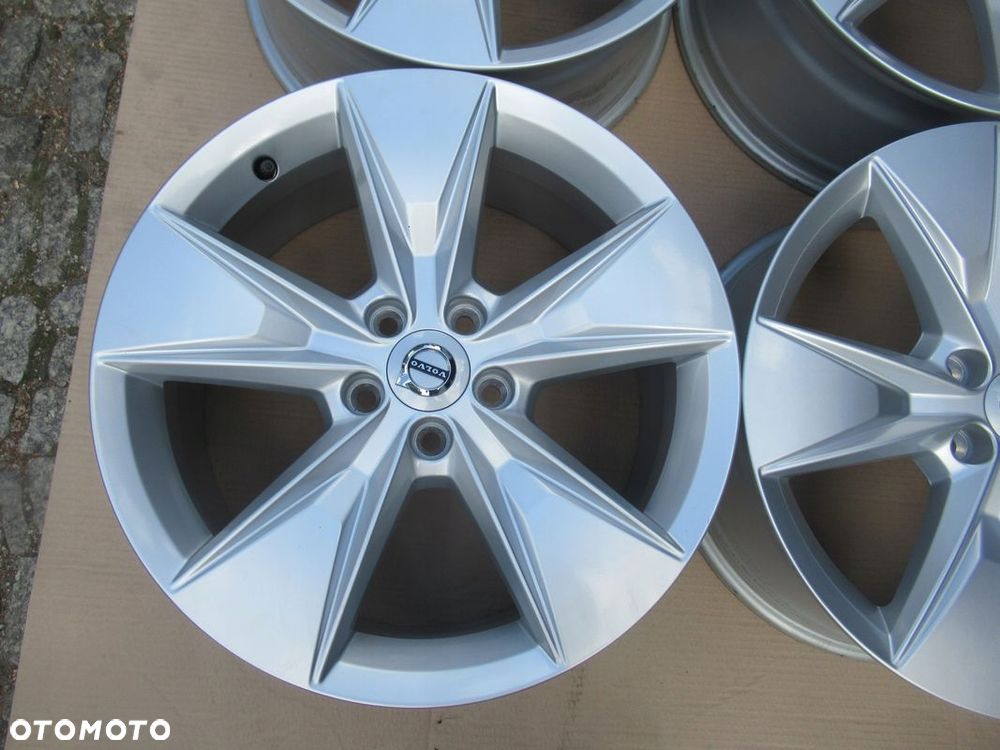 ALUFELGI 4szt R18 VOLVO S60,V70, S80,S90,XC40,XC60,XC70,FORD KUGA,MONDEO - 2