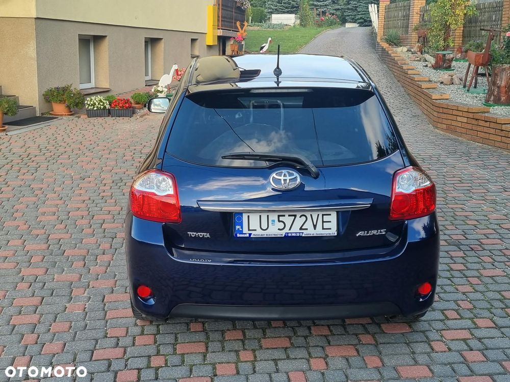 Toyota Auris 2010
