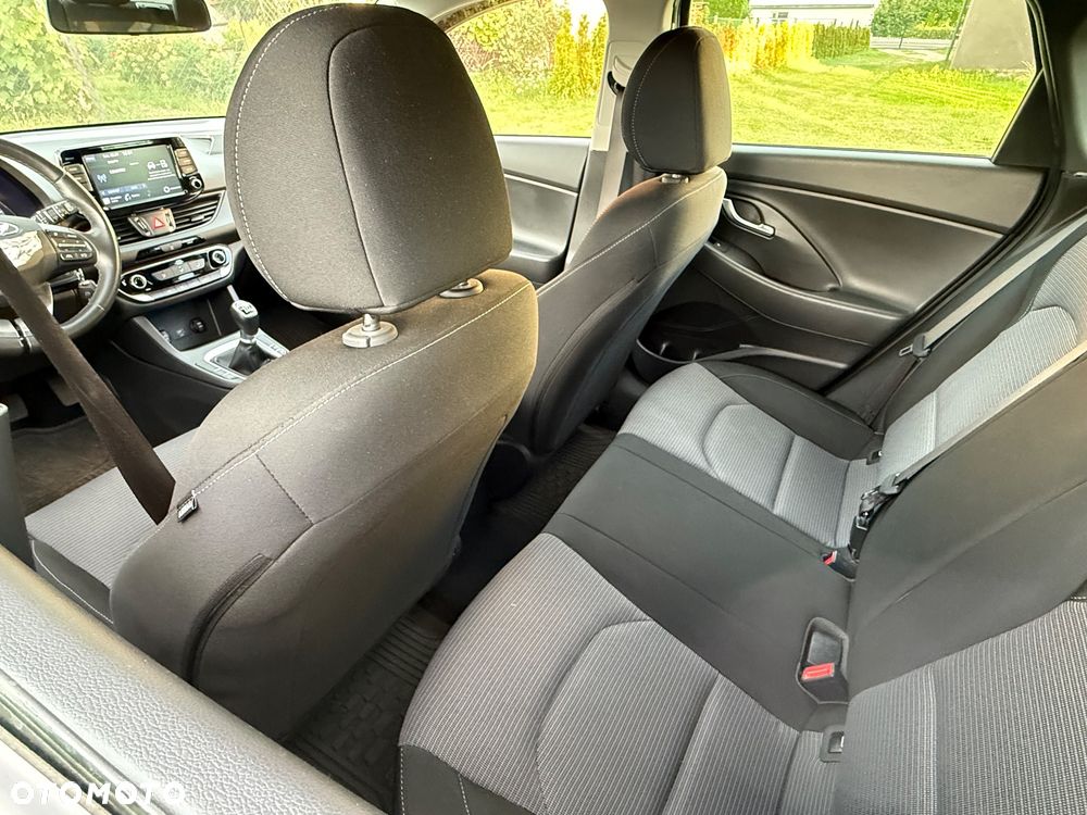 Hyundai i30 1.5 DPI Comfort - 23