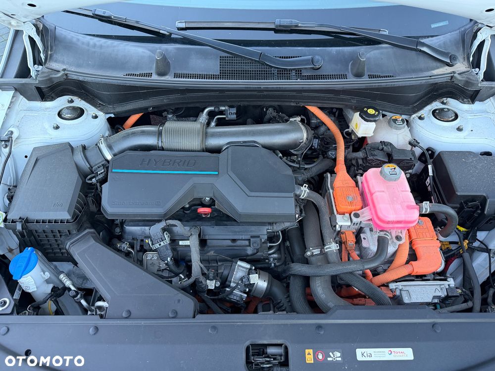 Kia Sportage 1.6 T-GDI HEV Business Line 2WD - 27