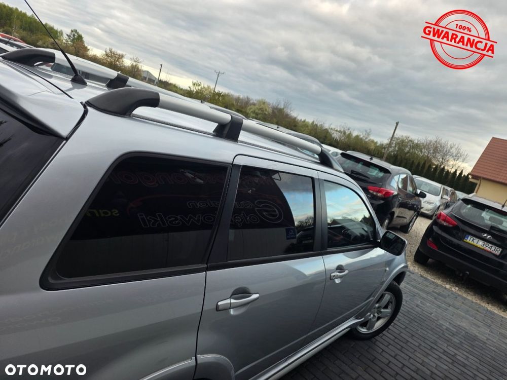 Mitsubishi Outlander - 33