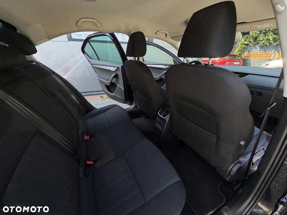Skoda Octavia 1.5 TSI ACT Style DSG - 17