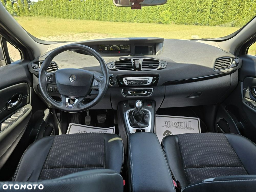 Renault Scenic - 21