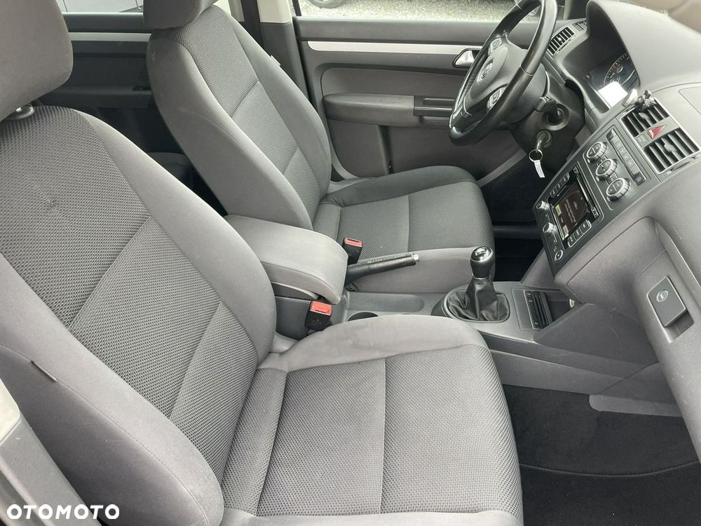 Volkswagen Touran 1.6 TDI DPF Comfortline - 25