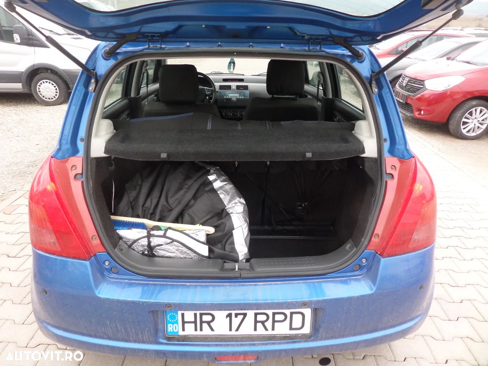 Suzuki Swift 1.3 Comfort - 19