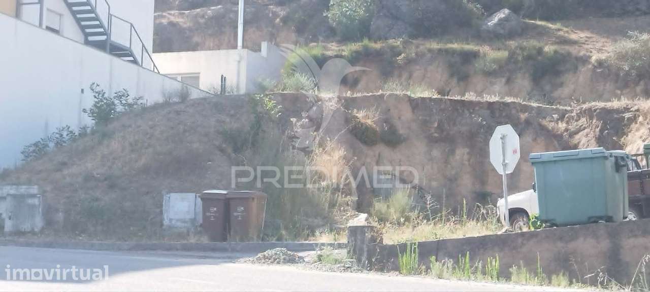 Lote de terreno para construção - Grande imagem: 2/2