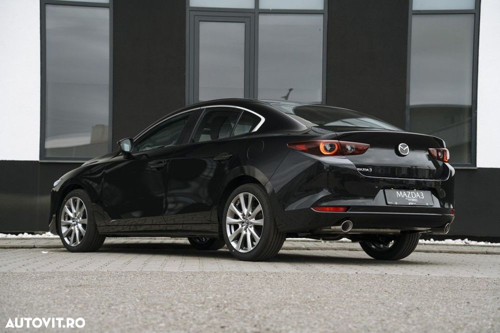 Mazda 3 - 4