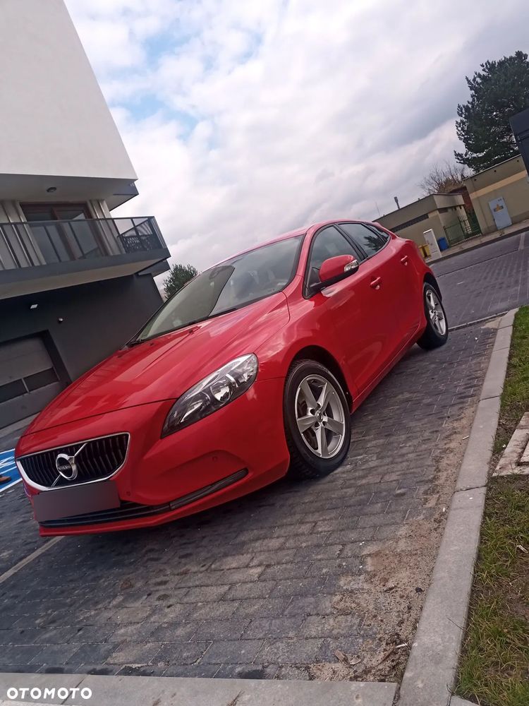 Volvo V40 D3 Drive-E Kinetic - 1