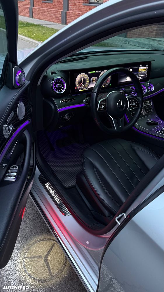 Mercedes-Benz E 300 - 5