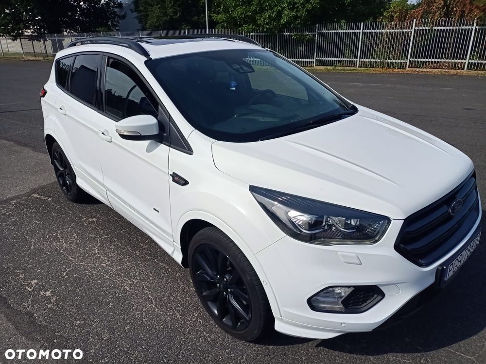 Ford Kuga 2.0 TDCi 4x4 ST-Line - 3