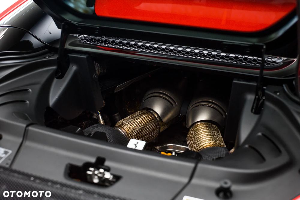 Ferrari 296 GTS - 21